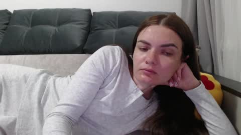 velvetmoon123 online show from May 2026 08:39:01 PM