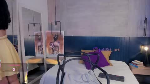velvettease_ online show from May 2026 01:07:01 PM