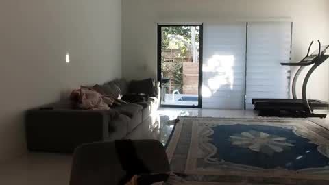 Snapshot of velvettgirl chatting on February 2026 02:05:01 PM VelvetTGirl online show from February 2026 02:05:01 PM