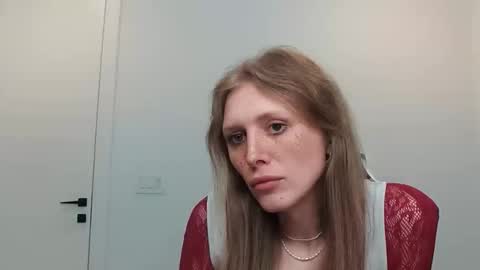 Snapshot of velvettgirl chatting on February 2026 06:56:02 PM VelvetTGirl online show from February 2026 06:56:02 PM