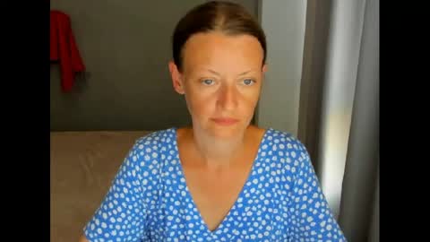 velvetzara online show from July 2026 04:39:33 PM