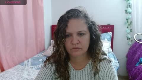 Snapshot of venecasexy44 chatting on May 2026 08:23:01 AM venecasexy44 online show from May 2026 08:23:01 AM