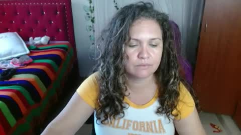 Snapshot of venecasexy44 chatting on May 2026 09:54:01 PM venecasexy44 online show from May 2026 09:54:01 PM