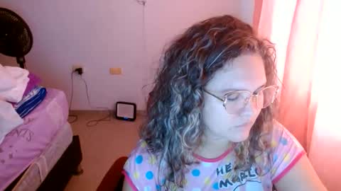 Snapshot of venecasexy44 chatting on May 2026 12:23:01 PM venecasexy44 online show from May 2026 12:23:01 PM