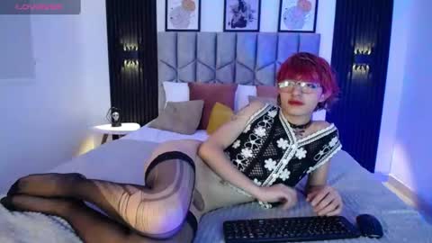 venus_999_ online show from June 2026 10:08:01 PM