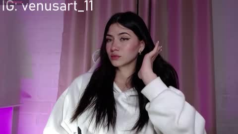 Snapshot of venus_art11 chatting on January 2025 03:20:02 AM venus_art11 online show from January 2025 03:20:02 AM