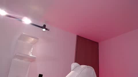 Snapshot of venus_art11 chatting on February 2025 08:44:01 AM venus_art11 online show from February 2025 08:44:01 AM