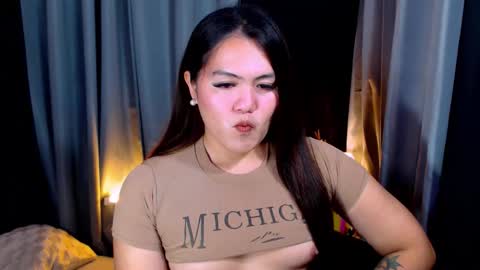 I am Colly Your mystery girl online show from April 2026 01:42:02 AM