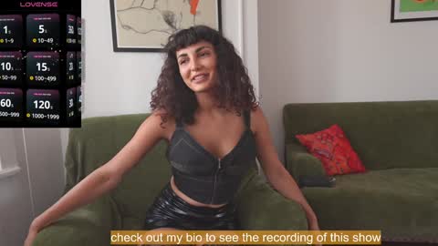 Bella online show from September 2025 02:19:01 PM