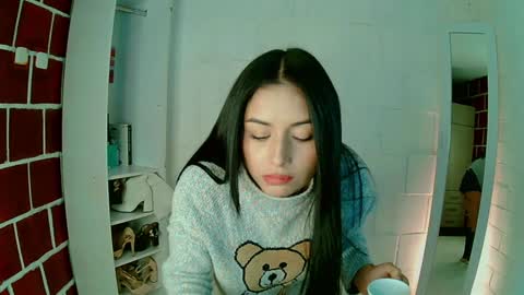 emily independent account  MY conextion 1100 GTM  to  17hr GTM online show from January 2025 02:19:01 PM