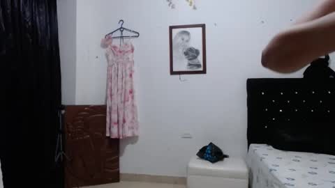 venus_menoza online show from April 2026 10:57:01 AM