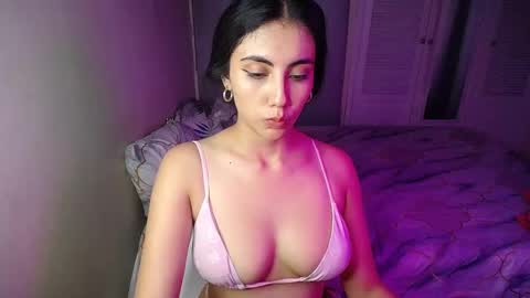 Venus online show from February 2025 12:40:01 AM