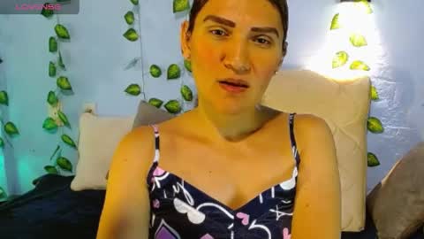 Snapshot of venus_swet chatting on May 2026 04:02:02 PM Catalina online show from May 2026 04:02:02 PM