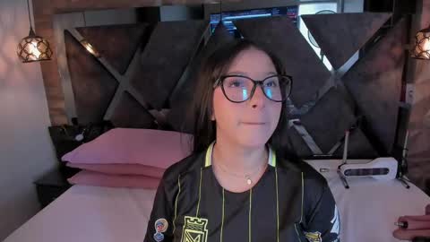 Venus online show from April 2026 12:21:01 PM