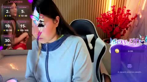 Snapshot of venus_velvet_tp chatting on April 2026 12:44:02 PM Venus online show from April 2026 12:44:02 PM