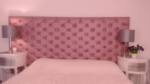 Snapshot of venusandrea29 chatting on January 2026 11:34:01 AM Venus online show from January 2026 11:34:01 AM