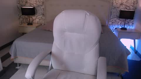 Venus  online show from June 2026 12:33:02 PM