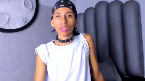 venuss_03 online show from September 2025 03:31:01 AM