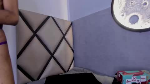 venuss_03 online show from February 2026 03:33:02 AM