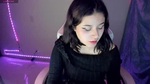 Snapshot of venussx_x chatting on December 2024 12:44:01 AM Venus MY BDAY 29 SEPT online show from December 2024 12:44:01 AM