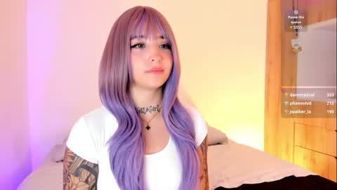 Snapshot of venusvan chatting on December 2024 12:02:01 AM Shelly online show from December 2024 12:02:01 AM