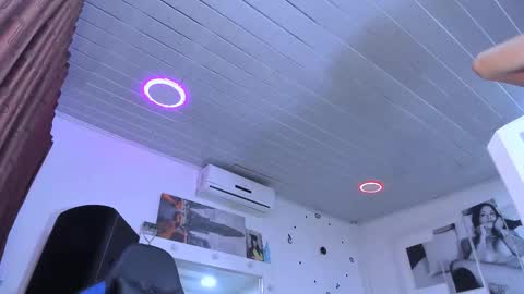 ---Venuz--- online show from February 2025 07:55:01 AM