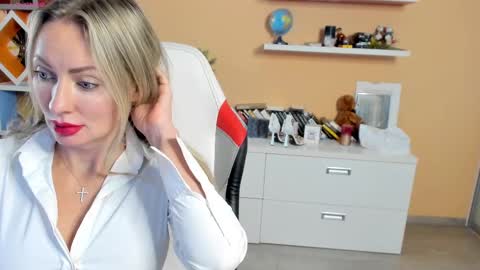 Violetta  online show from March 2025 03:41:01 AM