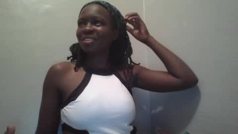 Snapshot of vera_bright chatting on February 2025 10:37:02 PM vera_bright online show from February 2025 10:37:02 PM