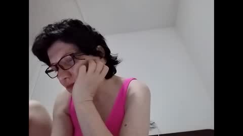 Snapshot of vera_elle chatting on May 2026 06:48:02 PM Vera online show from May 2026 06:48:02 PM