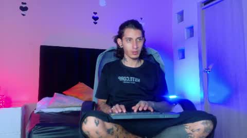 vergil_noir online show from July 2026 05:01:01 AM