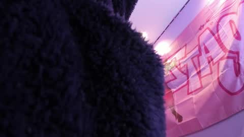 Snapshot of vero_osb chatting on November 2025 11:18:02 PM online show from November 2025 11:18:02 PM