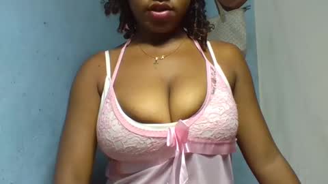 Snapshot of verolla31 chatting on March 2025 02:32:02 PM verolla31 online show from March 2025 02:32:02 PM