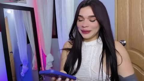 Snapshot of veronica_118 chatting on April 2026 07:02:02 AM veronica_118 online show from April 2026 07:02:02 AM