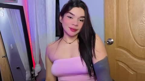 Snapshot of veronica_118 chatting on May 2026 07:15:01 AM veronica_118 online show from May 2026 07:15:01 AM