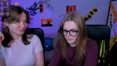 Ronni online show from October 2025 08:22:02 PM