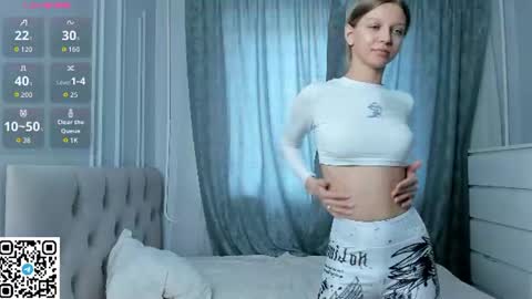 Snapshot of veronica_burns chatting on July 2026 12:23:01 PM Anny online show from July 2026 12:23:01 PM
