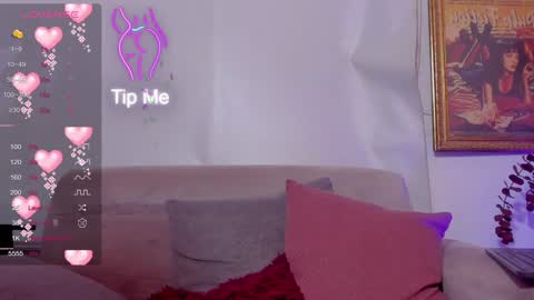 Snapshot of veronicagilss chatting on January 2025 12:49:01 AM Veronica Gills online show from January 2025 12:49:01 AM