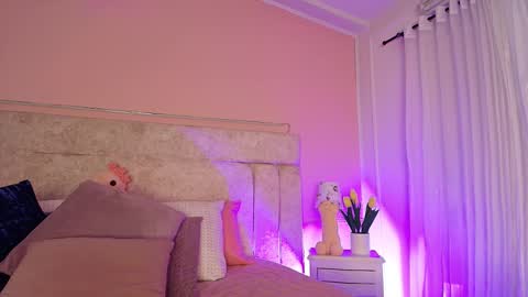 Vero  online show from March 2025 06:11:01 PM