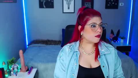 Snapshot of veronika_metalstar chatting on December 2024 10:07:01 AM Miss Veronika online show from December 2024 10:07:01 AM