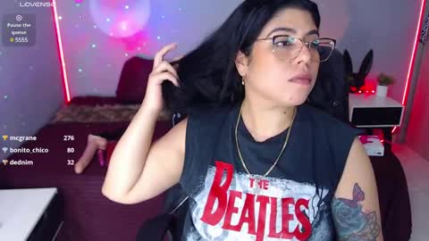 Snapshot of veronika_metalstar chatting on January 2025 10:19:01 PM Miss Veronika online show from January 2025 10:19:01 PM