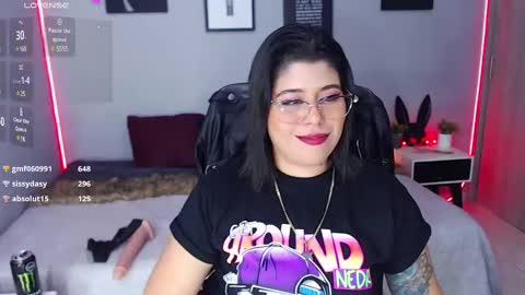 Snapshot of veronika_metalstar chatting on February 2025 06:19:02 PM Miss Veronika online show from February 2025 06:19:02 PM