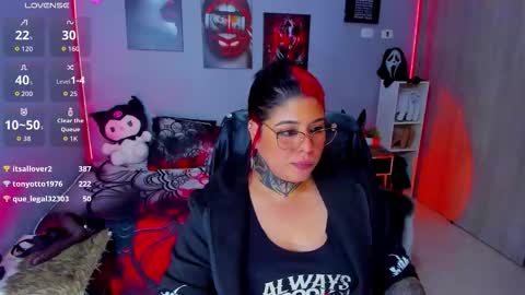 Snapshot of veronika_metalstar chatting on October 2025 06:34:01 AM Miss Veronika online show from October 2025 06:34:01 AM