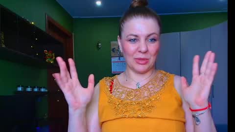 VeronikawGold online show from June 2026 04:55:01 PM