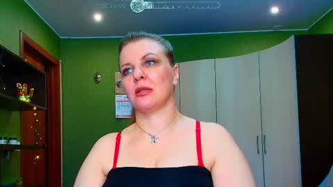 VeronikawGold online show from June 2026 03:11:02 PM
