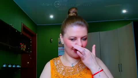 VeronikawGold online show from June 2026 07:49:01 PM
