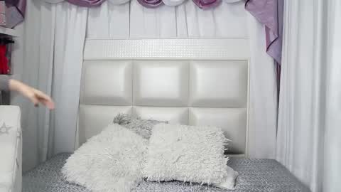 Snapshot of verosantana1 chatting on February 2025 02:58:02 AM Vernica online show from February 2025 02:58:02 AM