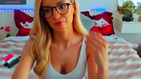 VerraSweet4u online show from May 2026 04:07:02 AM