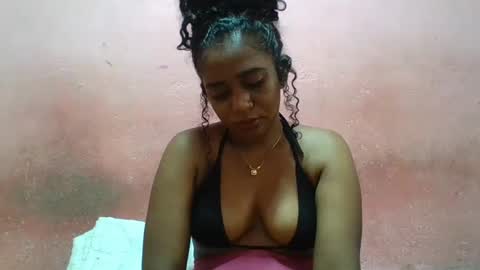 verronique1511 online show from February 2025 04:06:01 AM