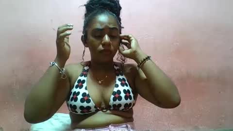 verronique1511 online show from February 2025 06:02:01 PM