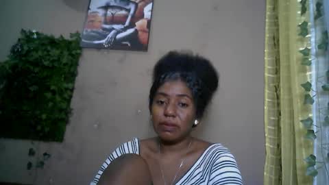 verronique1511 online show from June 2026 07:00:01 AM